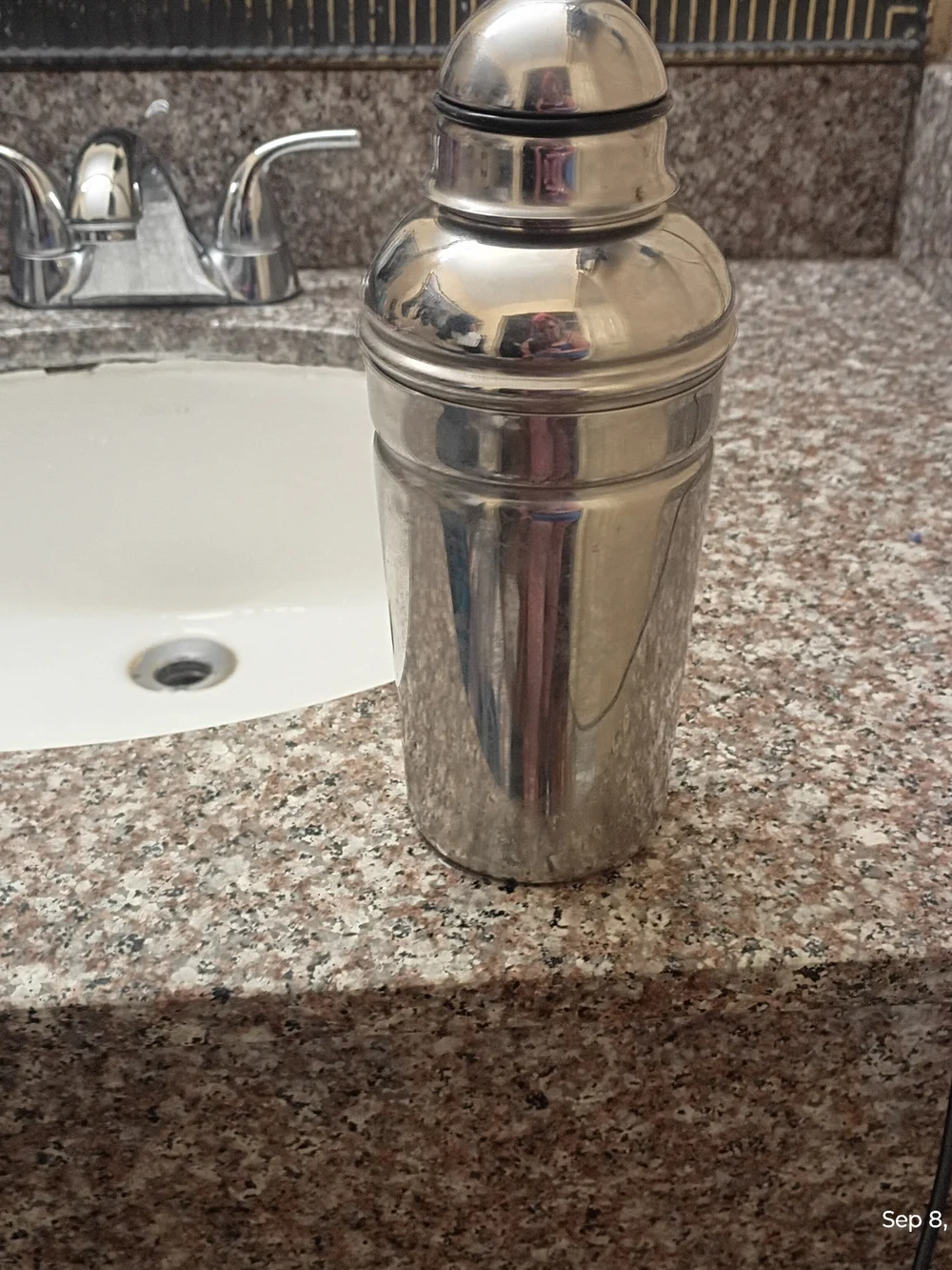 Oneida Stainless Steel Cocktail Shaker - Silver